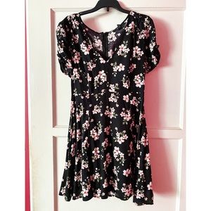 NWOT F21 Floral Mini Dress